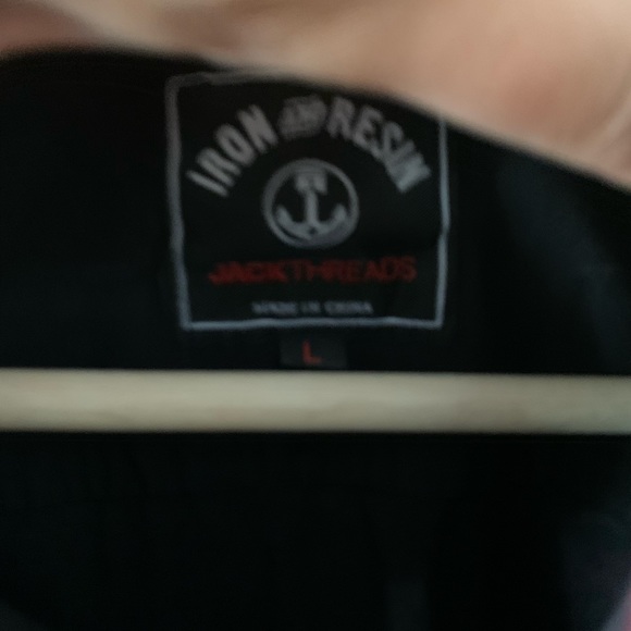 Iron and Resin Button Up - Picture 5 of 6